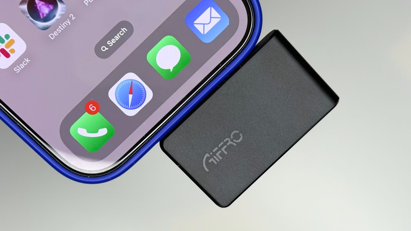 Aiffro P30 3-i-1 SSD: Mini-hub til iPhone-filmproduktion
