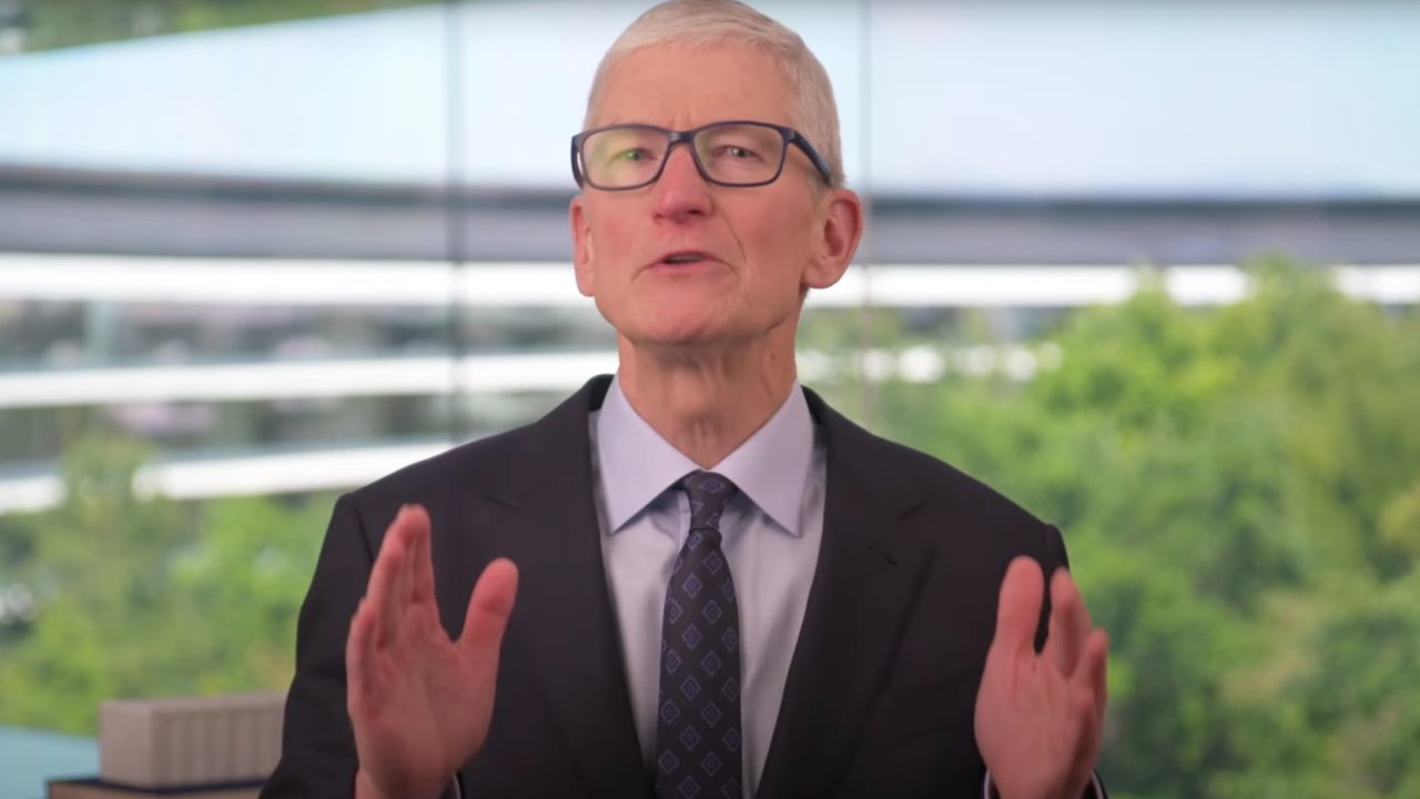 Tim Cook roser Trump ved møde med teknologigiganter