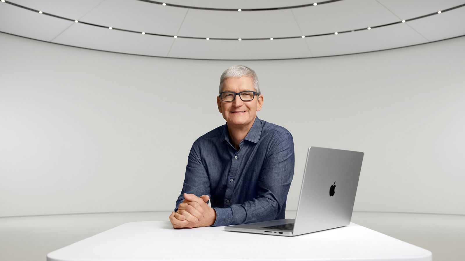 Tim Cook donerer 1 million kr. til Trumps indvielsesfond