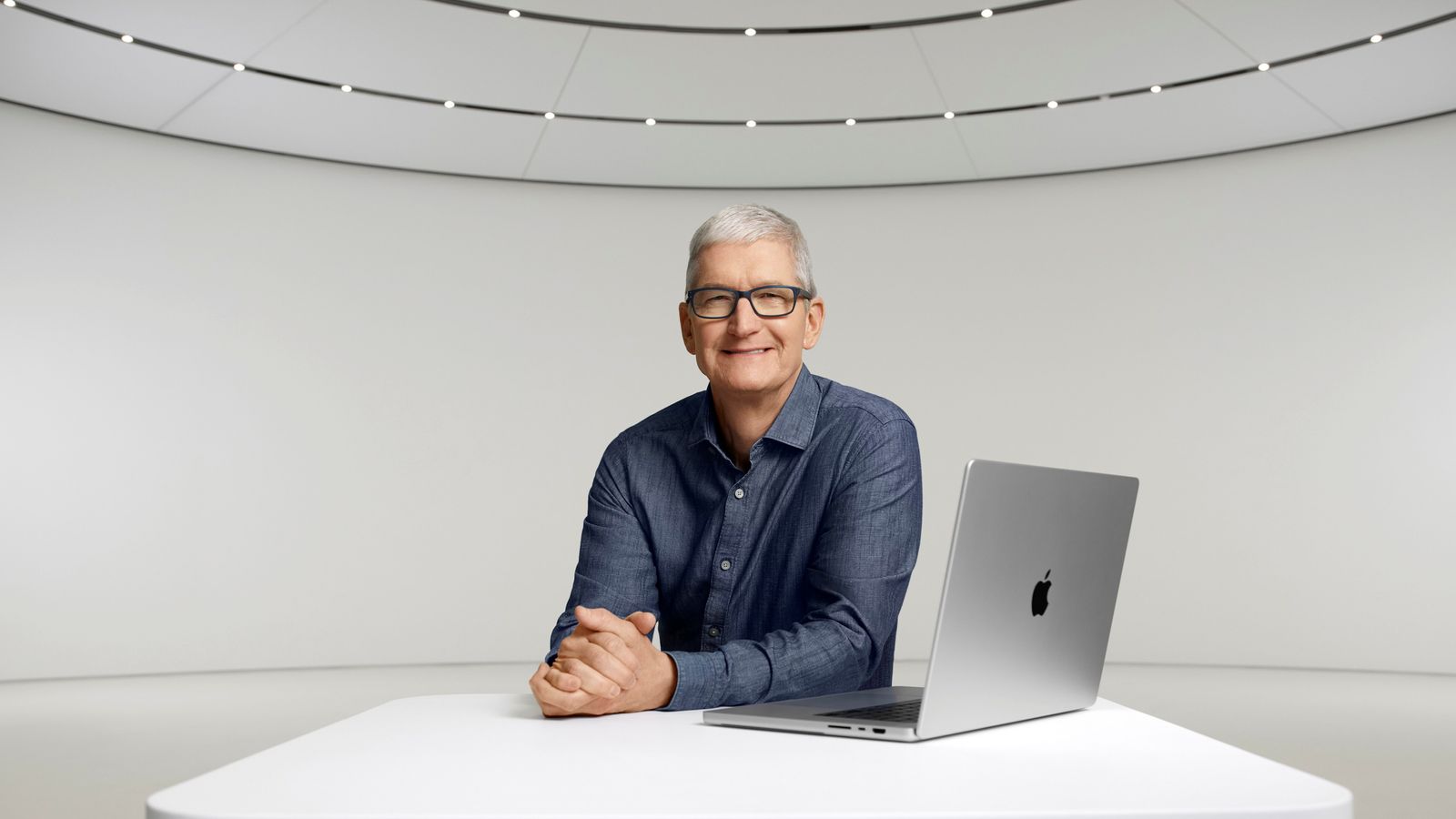 Tim Cook tjente 74,6 millioner dollar i 2024