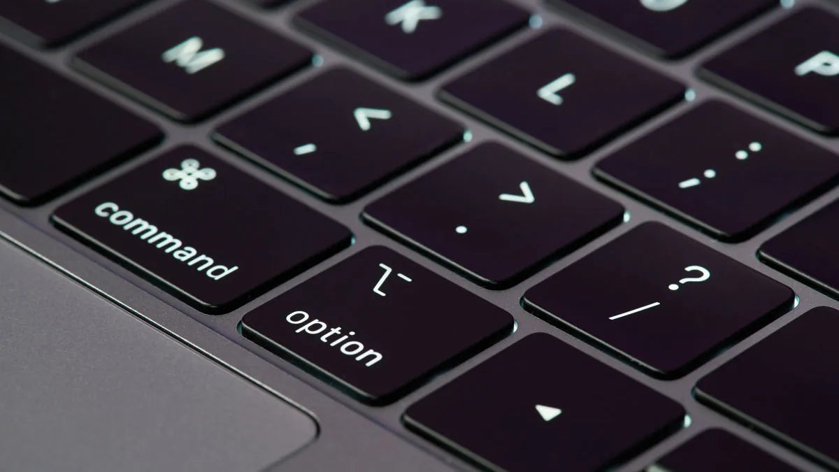 Apple afslutter reparation af butterfly-tastatur til MacBooks